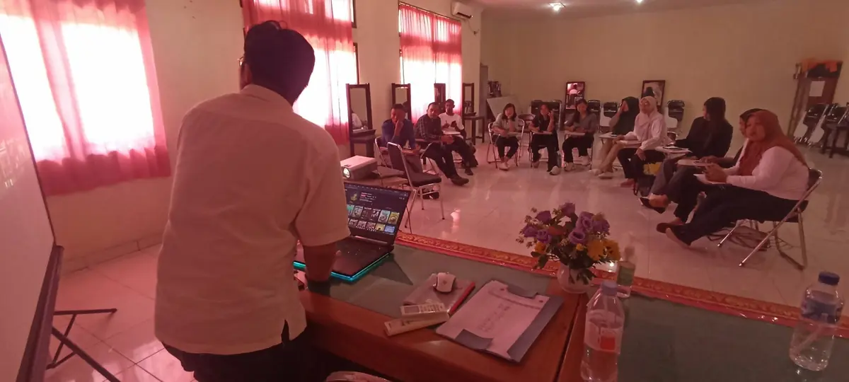 Dokumentasi pelatihan dan pengembangan kompetensi peserta